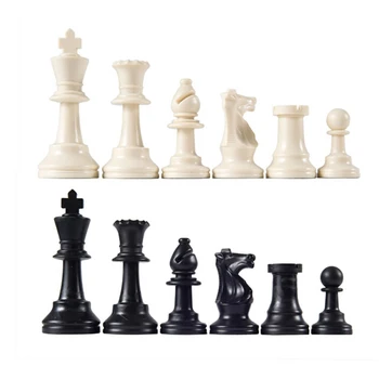 32 Средневековые шахматные фигуры/Пластиковые шахматные фигуры в сборе Международная игра в словесные шахматы Развлекательная Черно-белая 64 мм