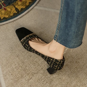 Женские туфли-лодочки на среднем каблуке высотой 6 см с цепочкой Из специального материала, женская обувь на каблуке с квадратным носком, весенние туфли-лодочки на резинке